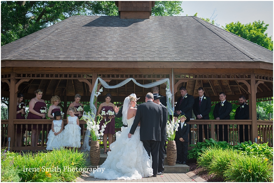 Lake-Latonka-Pennsylvania-Wedding-Irene-Smith-Photography_0015.jpg