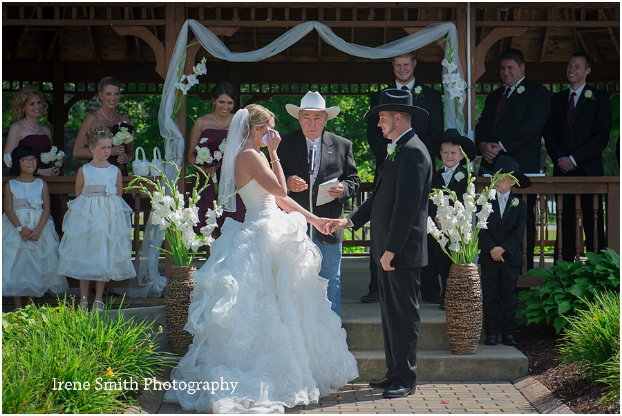 Lake-Latonka-Pennsylvania-Wedding-Irene-Smith-Photography_0016.jpg