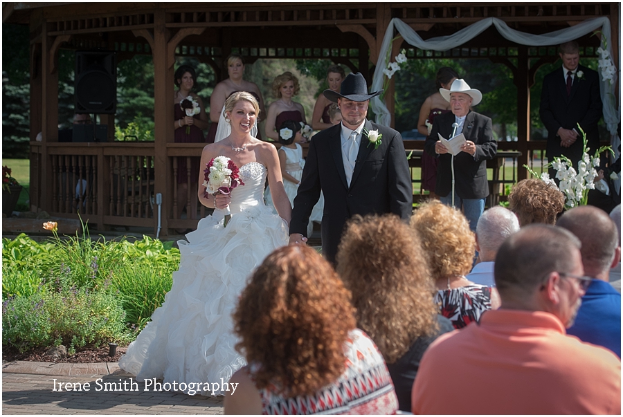 Lake-Latonka-Pennsylvania-Wedding-Irene-Smith-Photography_0023.jpg