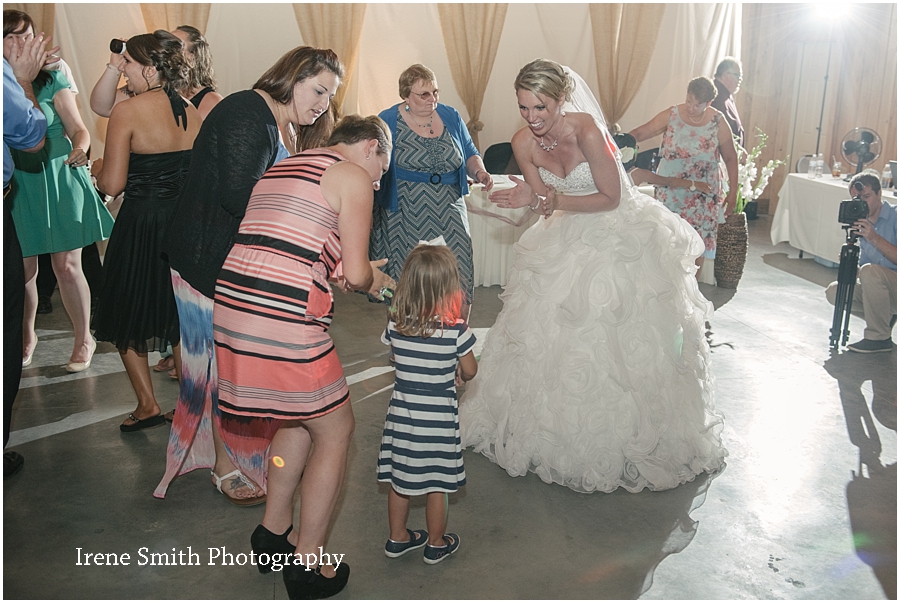 Lake-Latonka-Pennsylvania-Wedding-Irene-Smith-Photography_0045.jpg