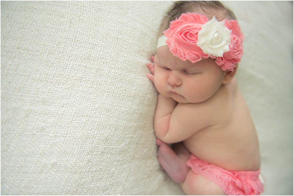 Greenville-Pennsylvania-Lifestyle-Newborn-Photography_0018.jpg