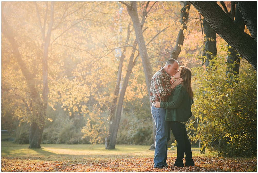 fall-engagement-franklin-two-mile-run-county-park-pennsylvania_0015.jpg