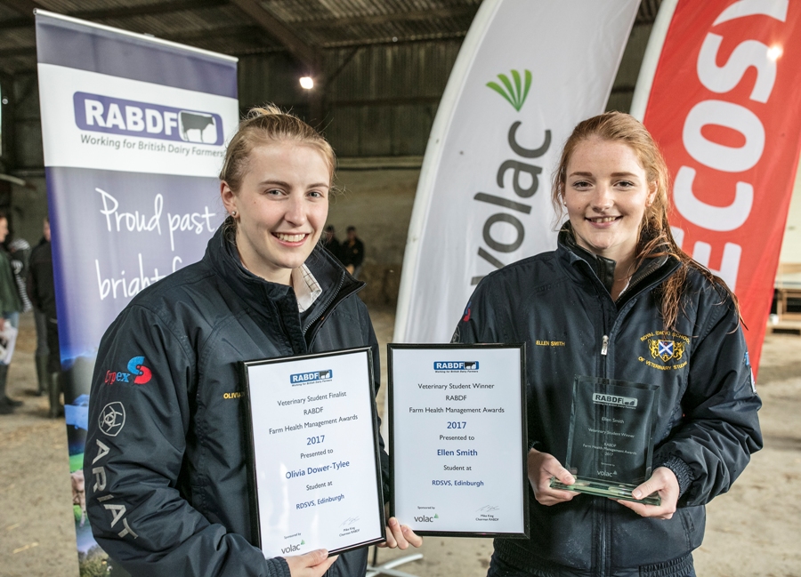 Veterinary award runner up Olivia Dower-Tylee and winner Ellen Smith, both from RDSVS, Edinburgh