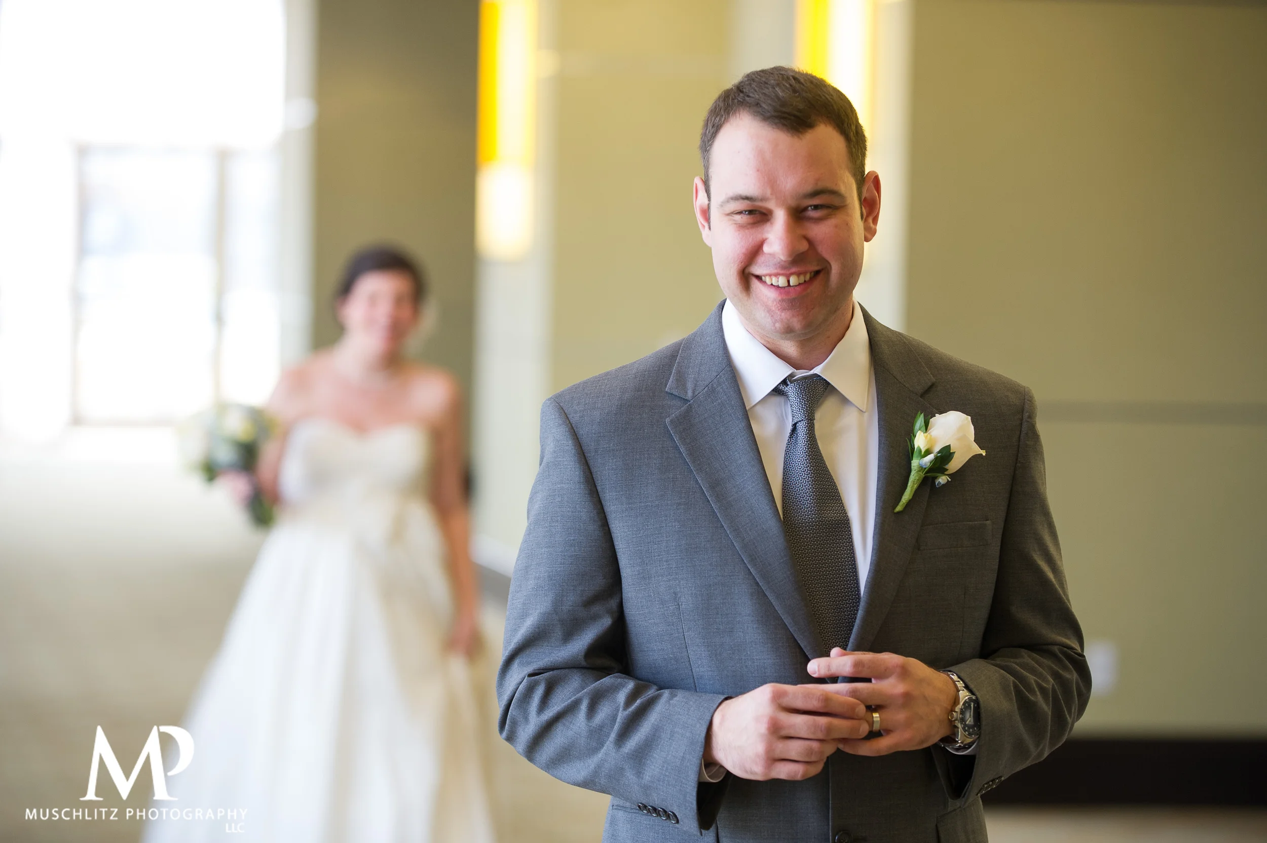 Wedding Tip Wednesday: The First Look Session - What is it and Should I Have One?