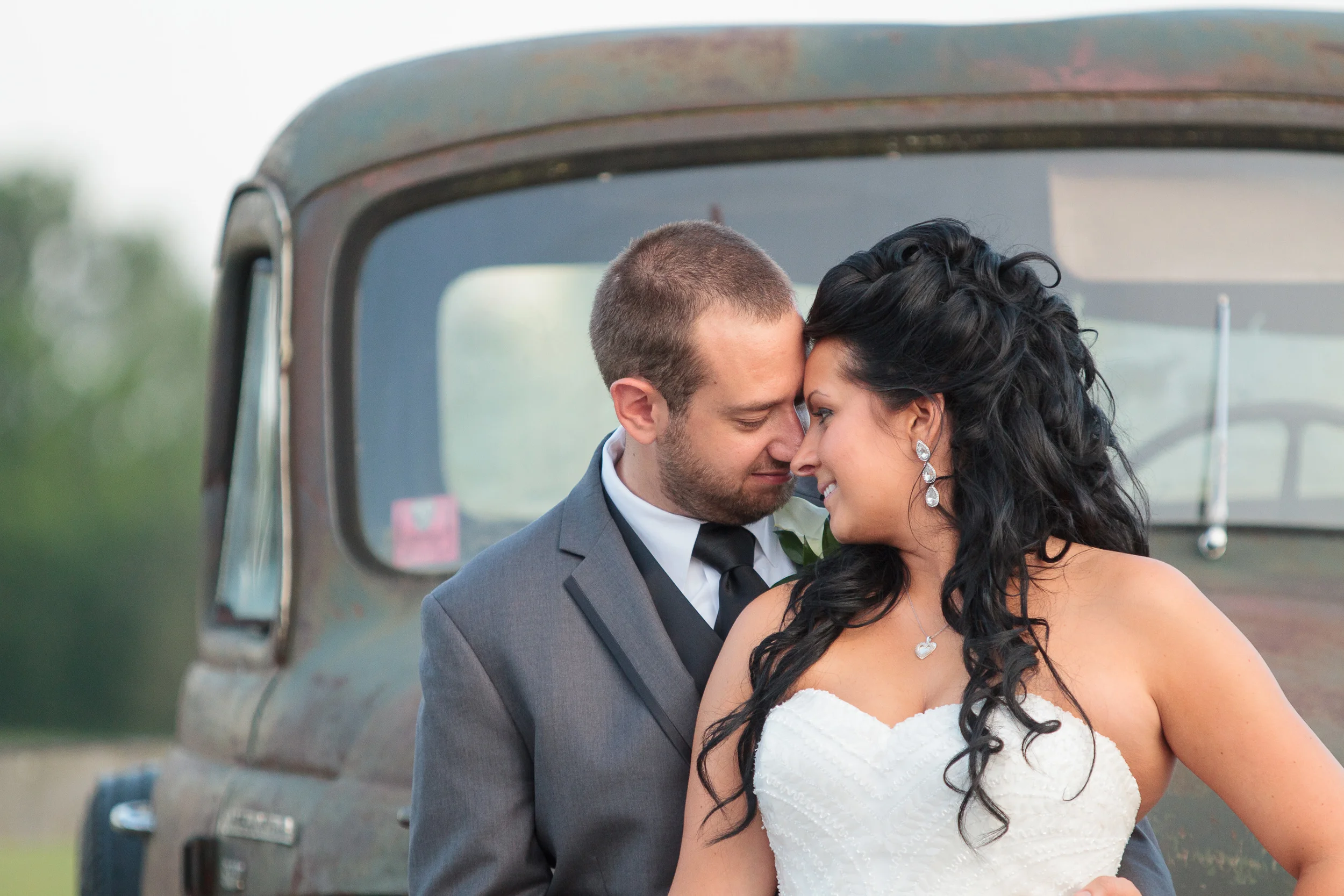 Wedding Tip Wednesday: Questions to Ask Your Wedding Photographer