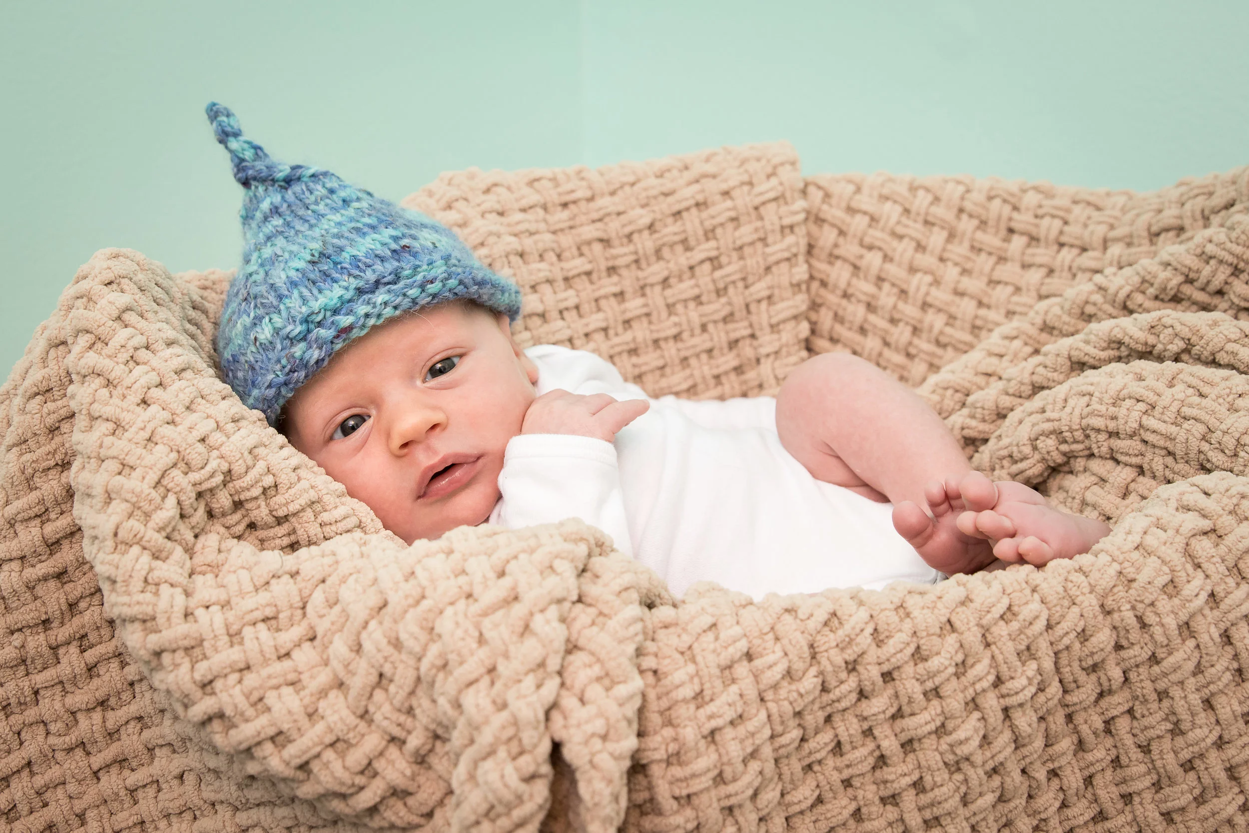 Everett Newborn Session: Home, Columbus, Ohio