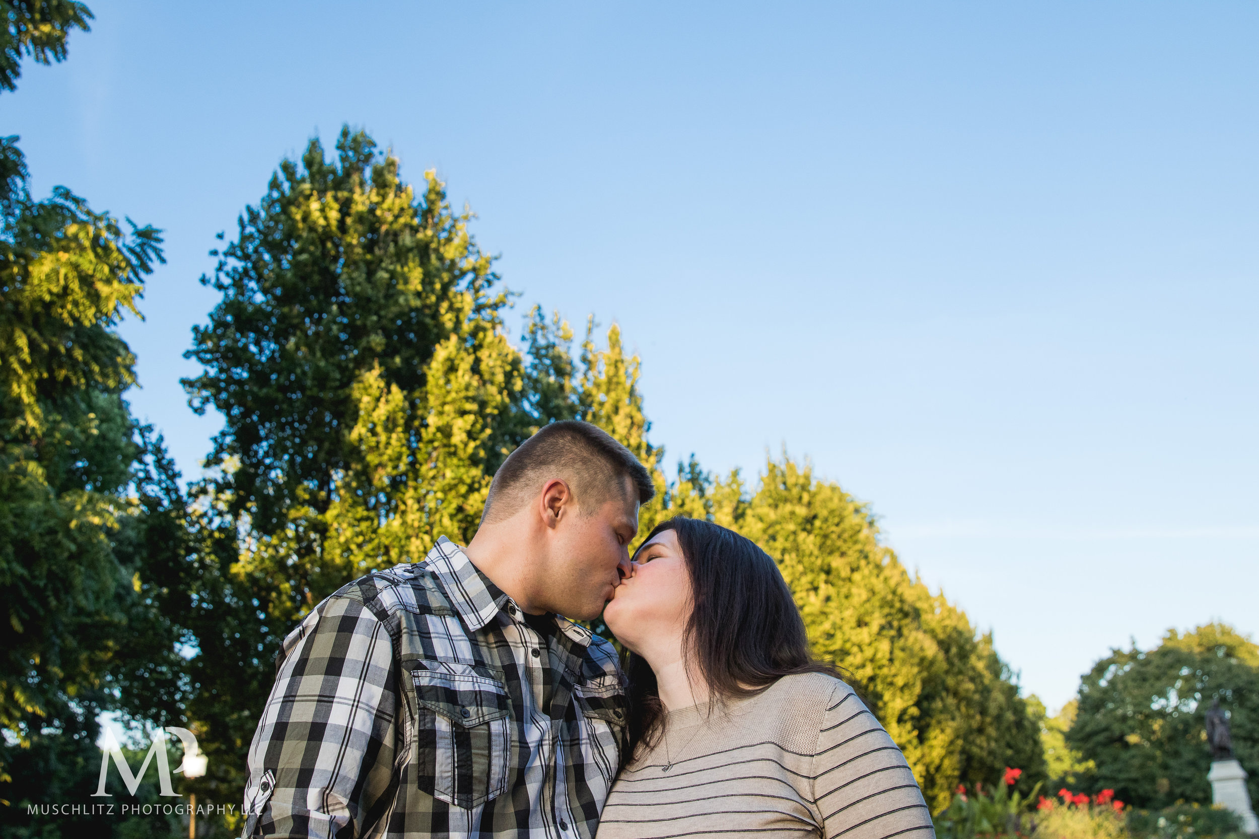 schiller-park-german-village-columbus-ohio-engagement-portrait-session-muschlitz-photography-015.JPG