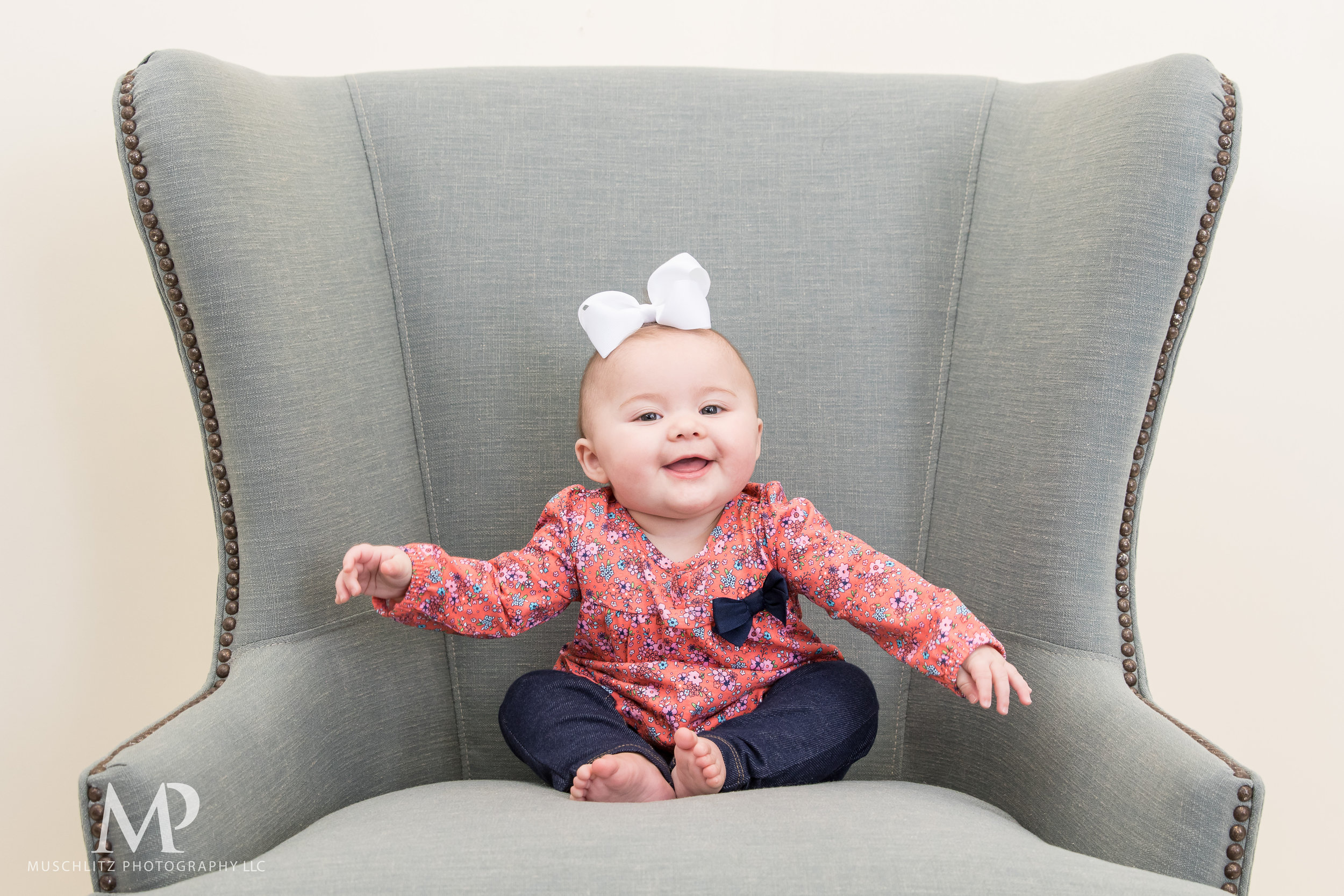 6-month-portraits-baby-photographer-columbus-ohio-gahanna-muschlitz-photography-008.JPG