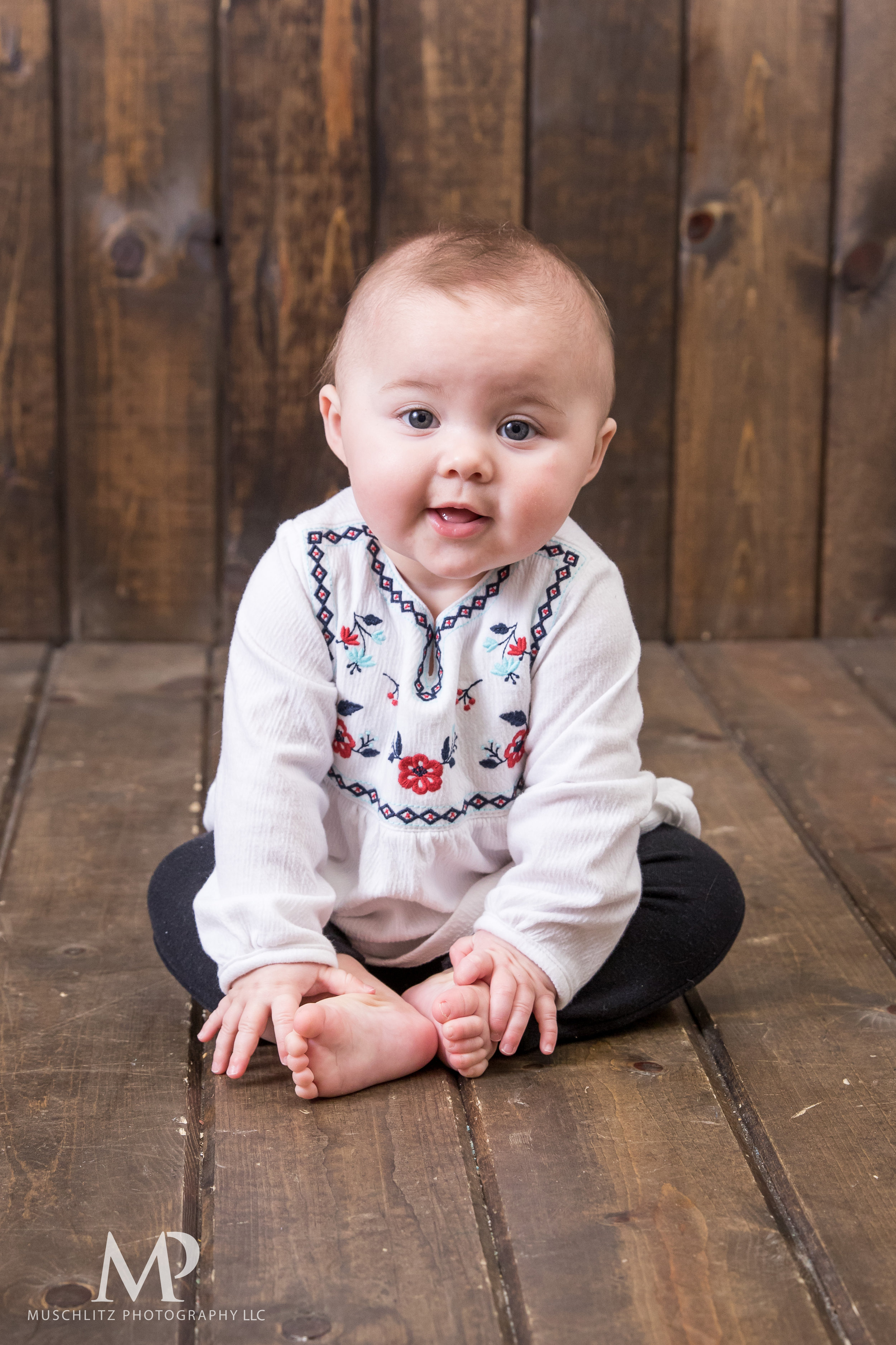 6-month-portraits-baby-photographer-columbus-ohio-gahanna-muschlitz-photography-013.JPG