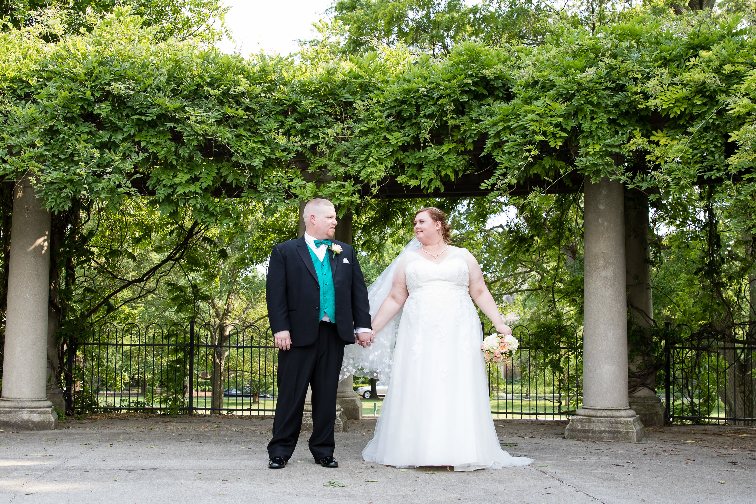 Erica & James Wedding: Lighthouse Ministries Church & Schiller Park, Columbus, Ohio