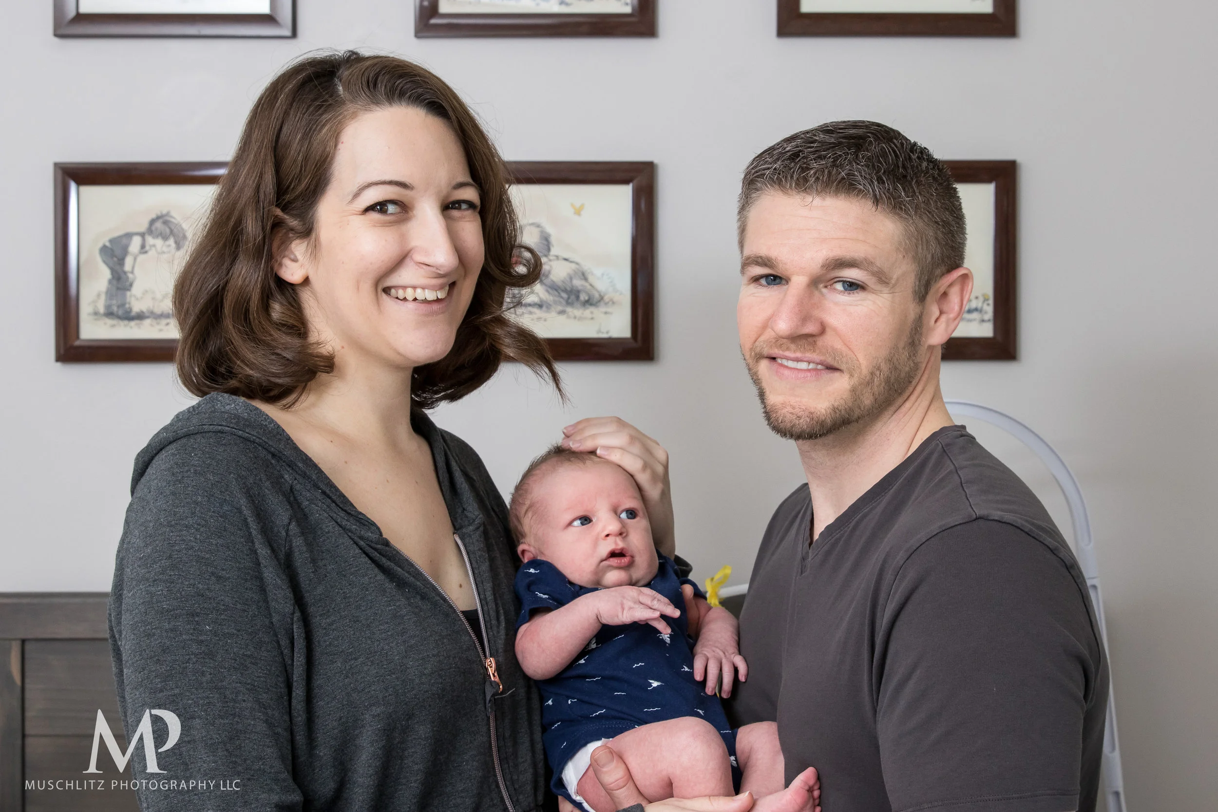 Columbus-Ohio-Newborn-Portrait-Session-Home-071.JPG