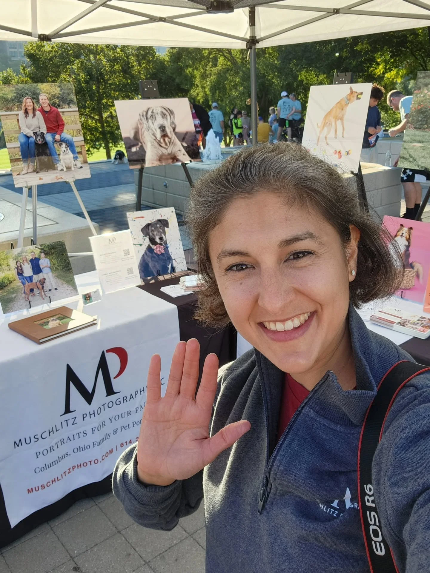 It's a beautiful day for the CHA Dog Jog! @chaanimalshelter 

🏃&zwj;♂️🏃&zwj;♀️Congratulations to all the runners and walkers today! I am so excited to be here supporting the shelter! After the race, be sure to stop by the Muschlitz Photography boot