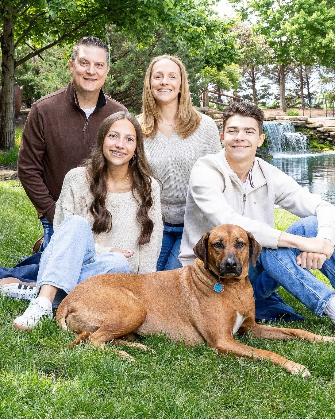 Nothing beats a family and pet session. ❤️

I loved spending time with pup Zoey and her family at one of my favorite local pocket parks! I've had the pleasure of photographing their family over the years, and it's been so special to watch their kids 