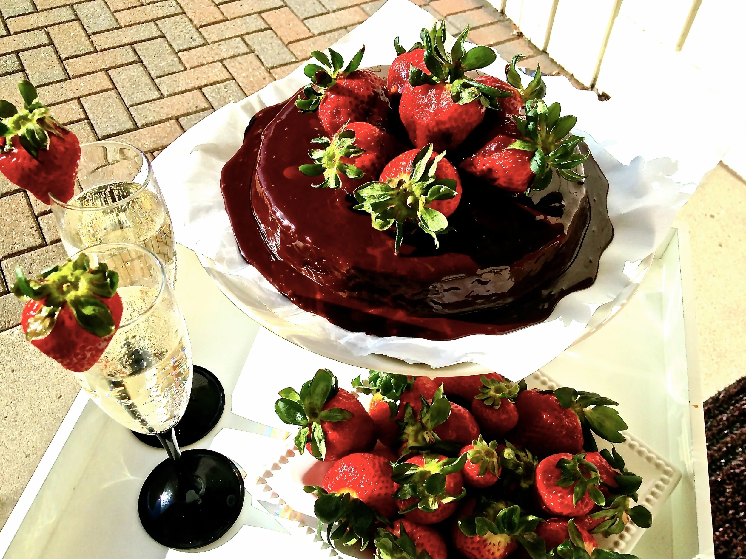 Chocolate Covered Strawberry Cake