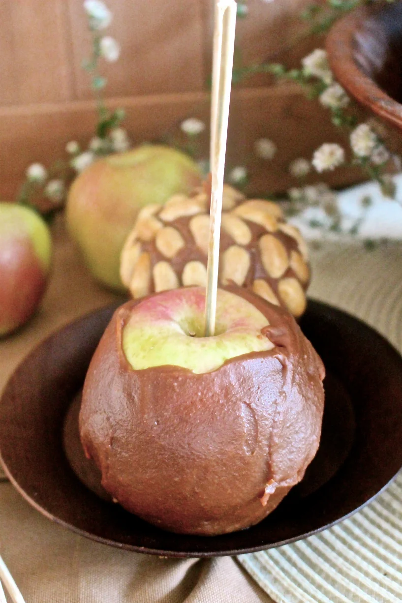 Easy Homemade Caramel Apples