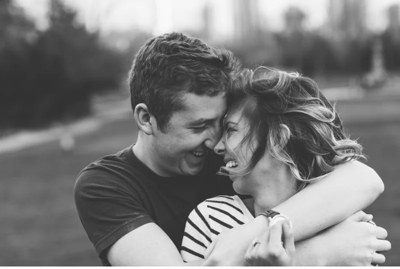 engagement photos chicago