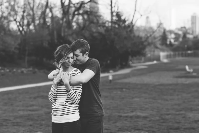 engagement photos chicago