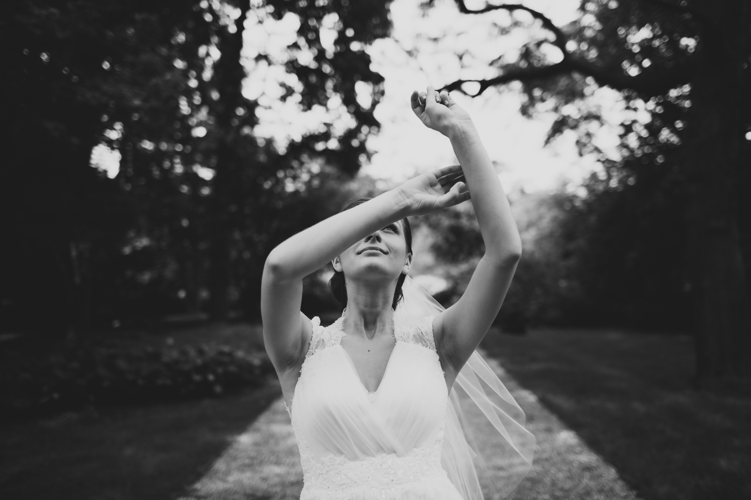 artistic michigan wedding photographer