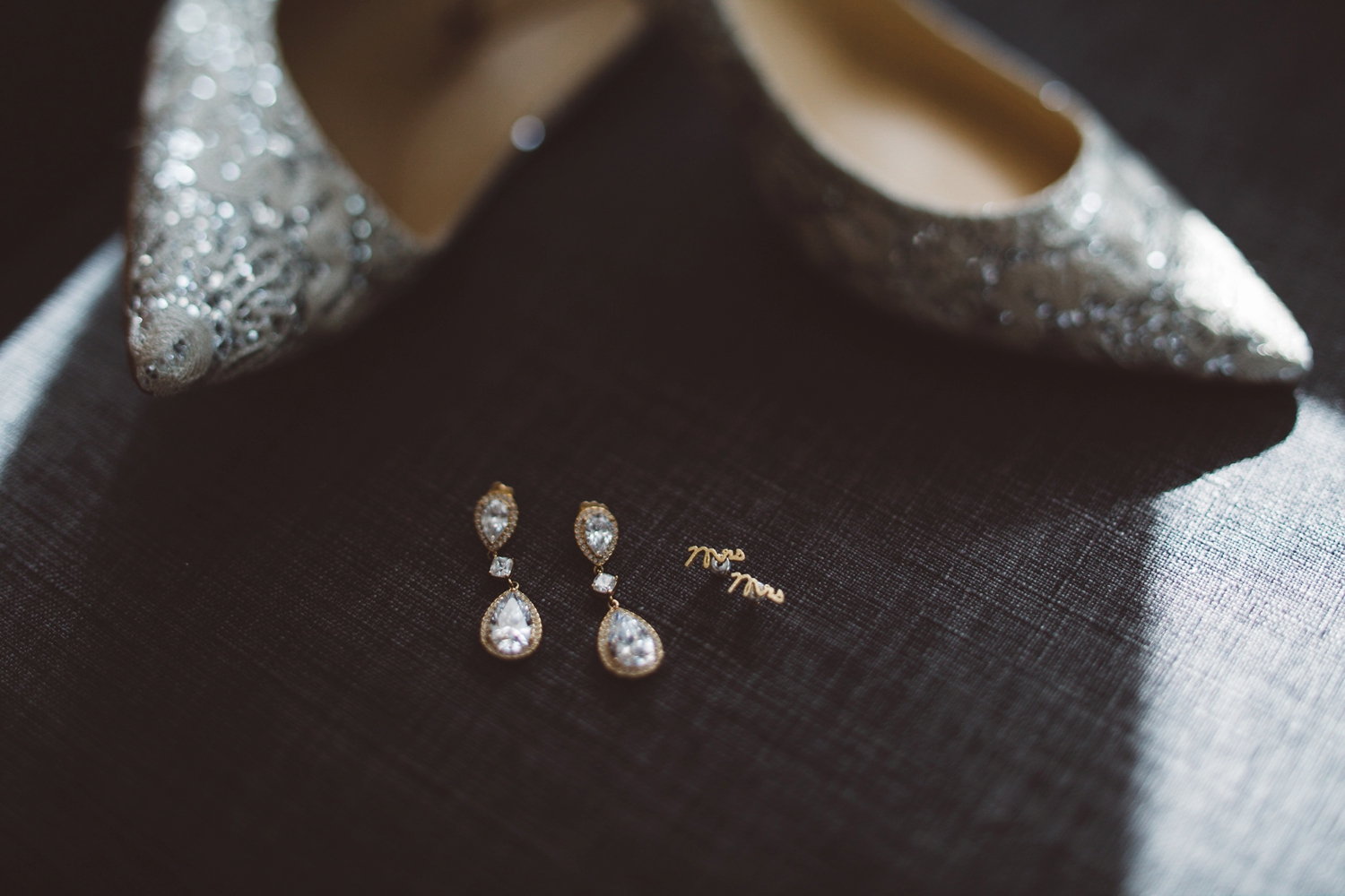 mr and mrs earring details for bride