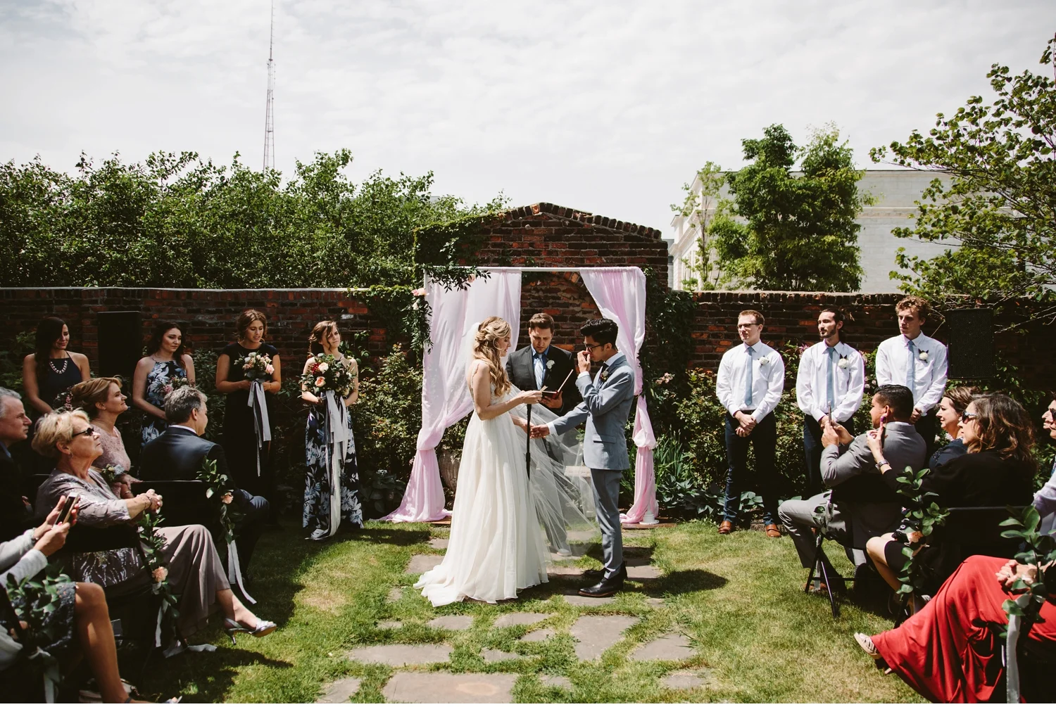 detroit michigan courtyard wedding ceremony