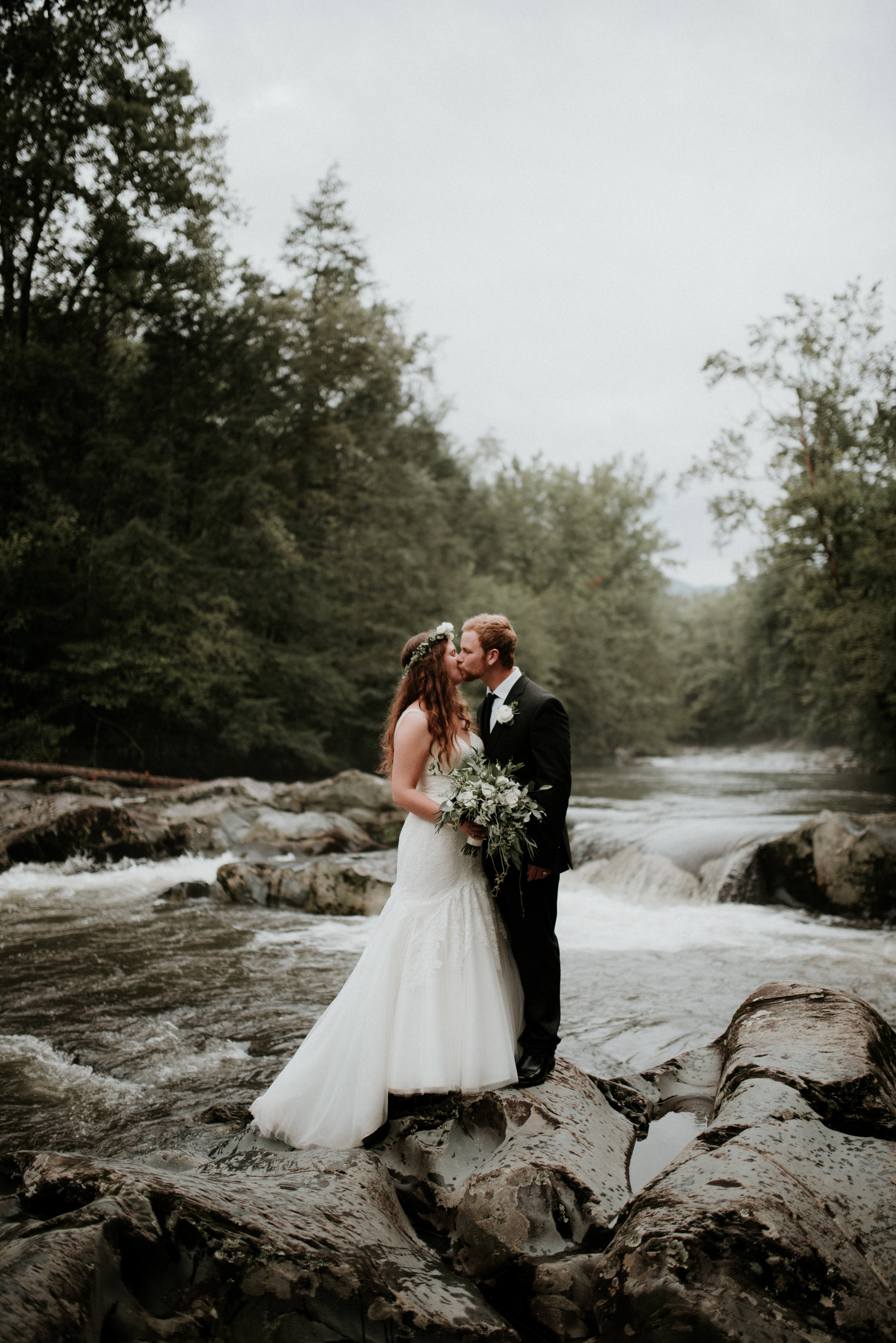 Zach&RosalieSmokyMountainWedding-2860.jpg