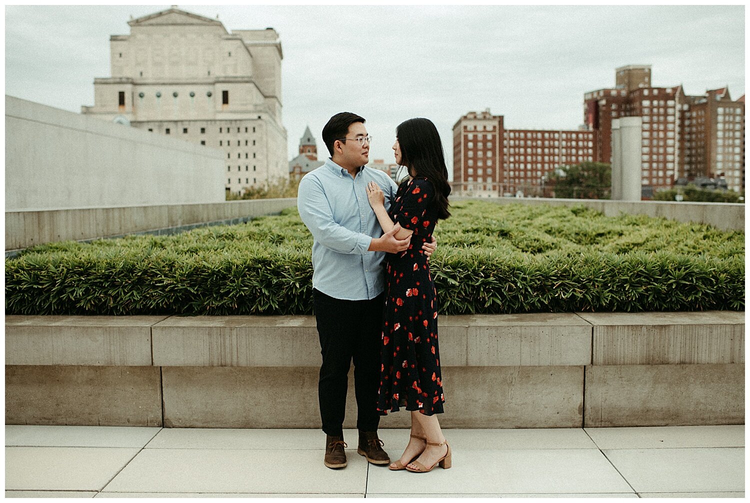 Contemporary Art Museum St Louis Engagement - Zach and Rosalie Wedding Photography - St Louis Wedding Photography_0008.jpg