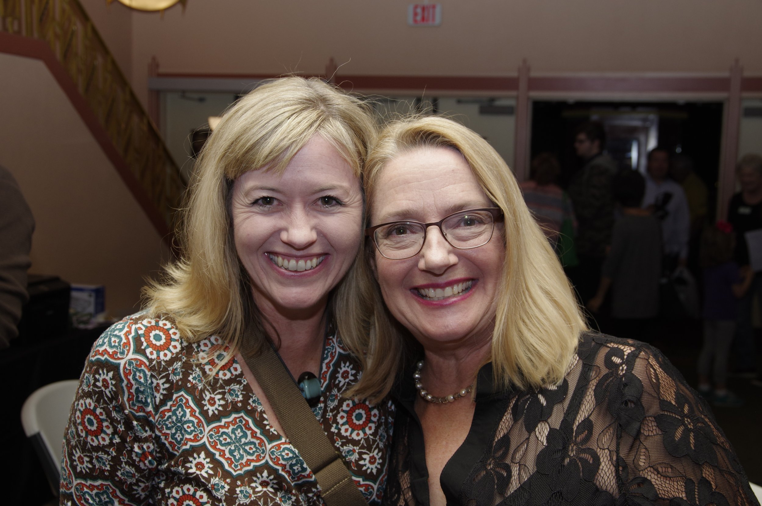 Maureen Dykinga and Laura Yarrington.JPG