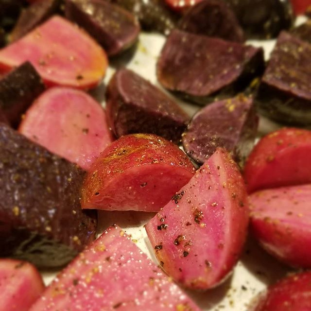 When you are having a pink themed girls brunch &amp; you cut into red potatoes &amp; they're actually pink inside.....it's a good day! #pink #girlsbrunch #pinkpotatoes monochrome #monochromatic