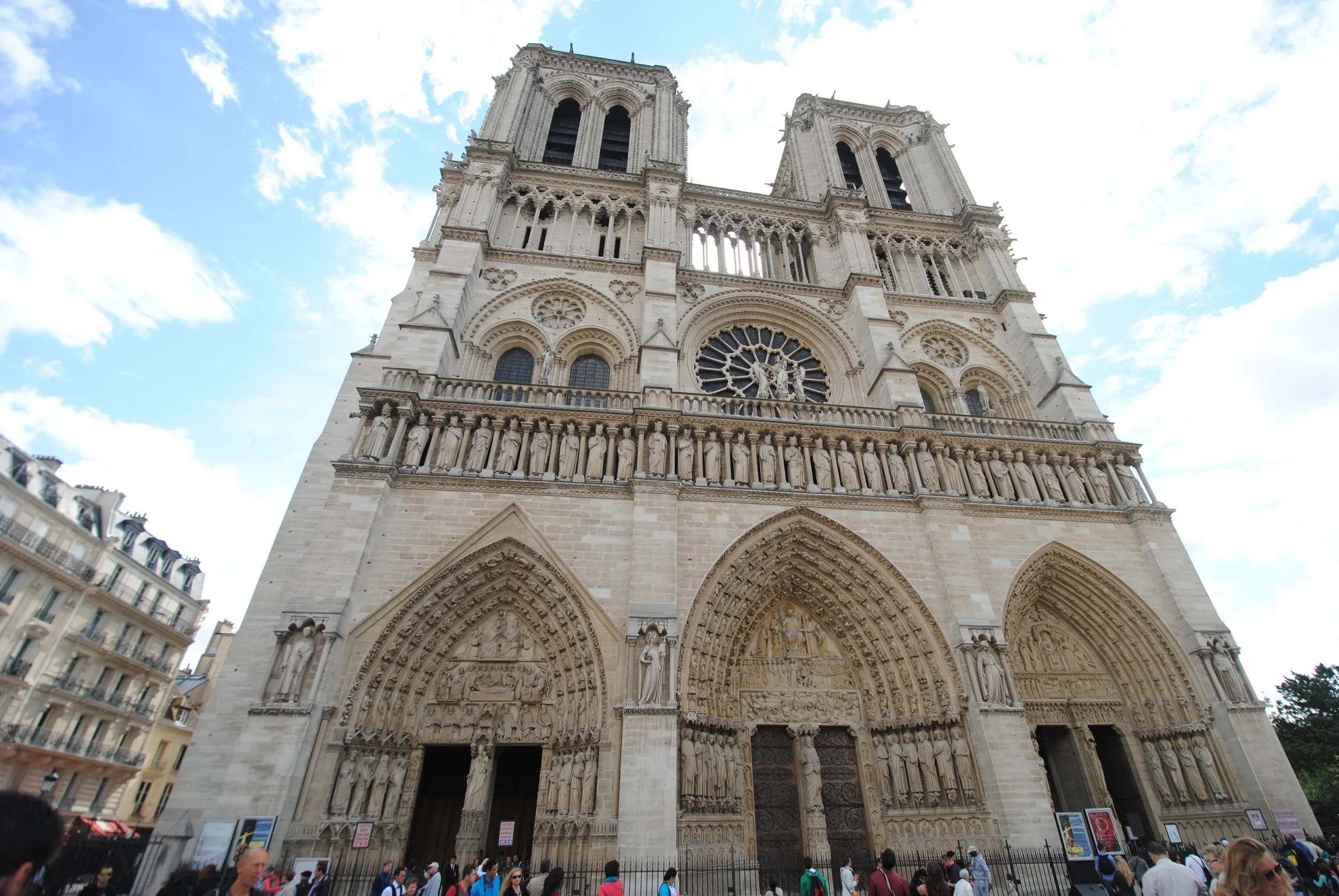  Notre Dame  Paris, France 