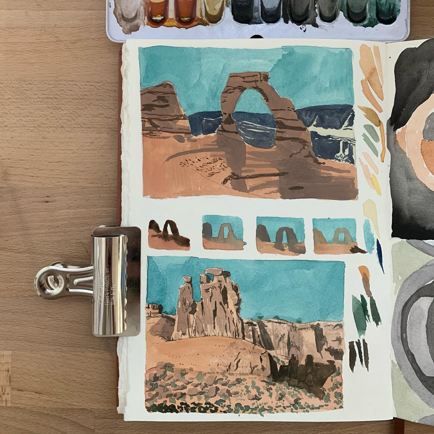 Still dreaming about the landscapes in Utah. These are a bunch of sketches from views around Moab and @archesnps