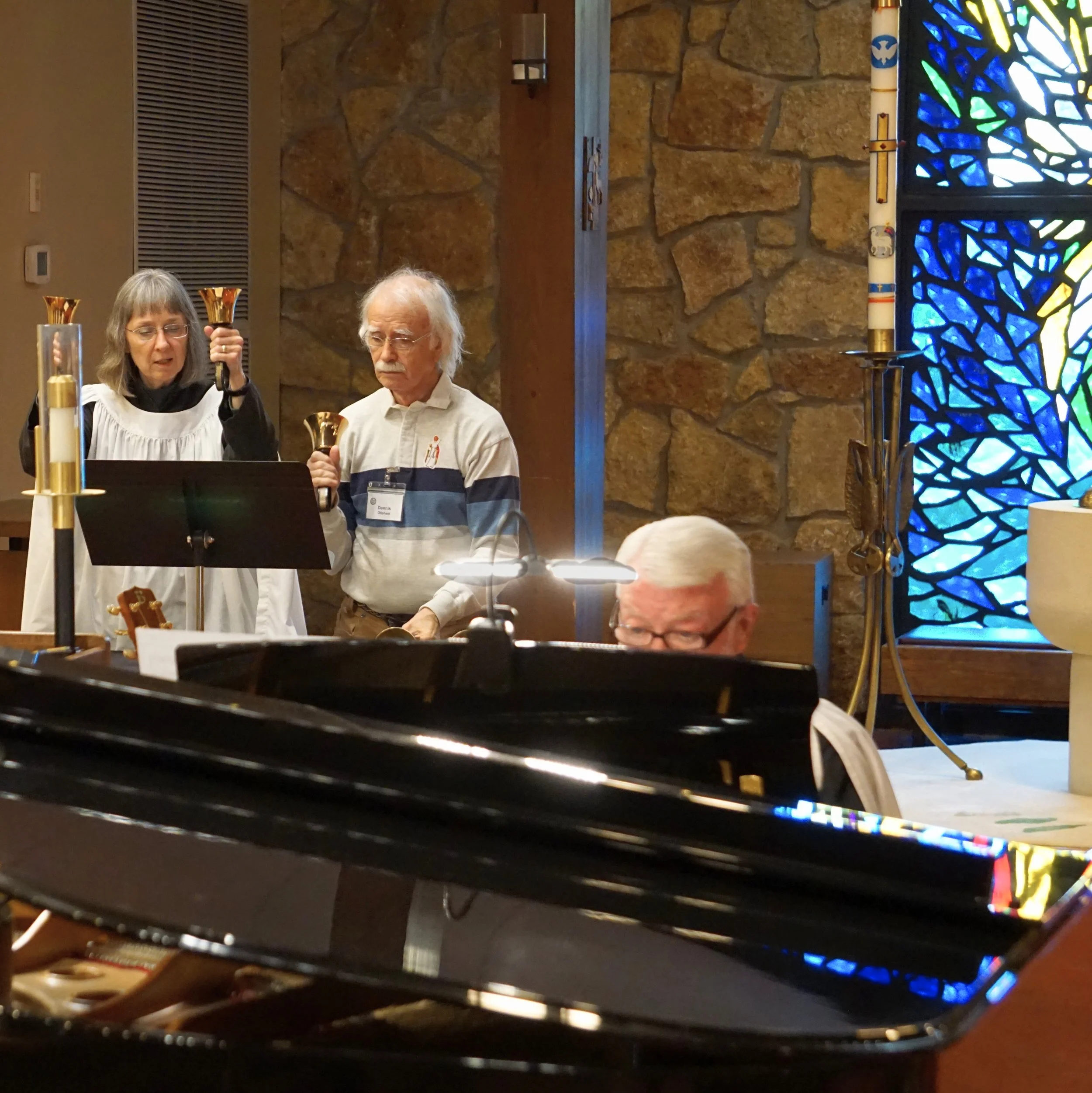 Handbells at the Sanctus