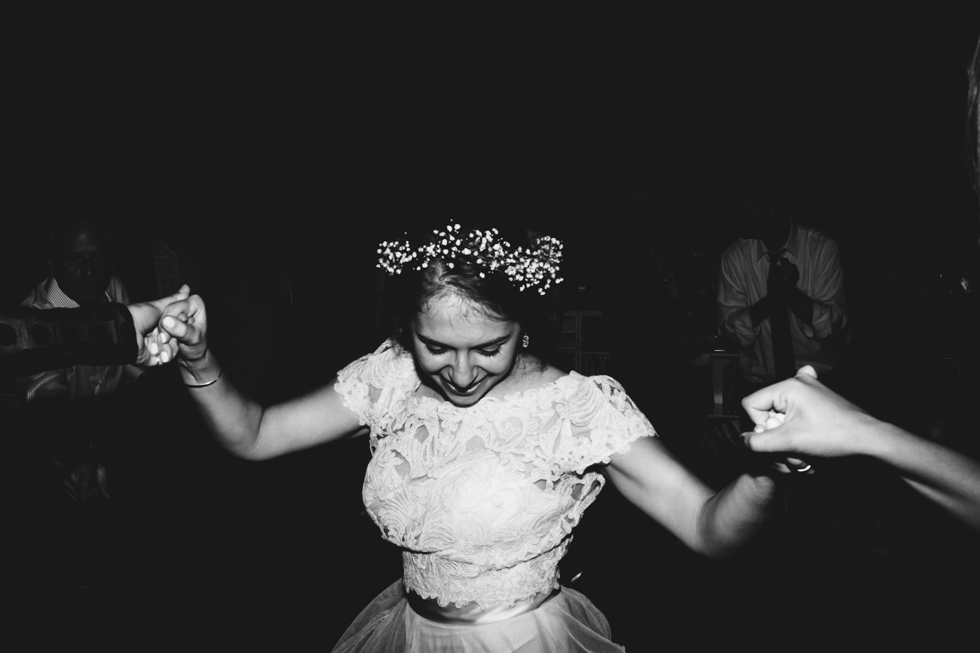 Affordable Wedding Photographers Minnesota | Rivets &amp; Roses | Photos by Jess Ekstrand