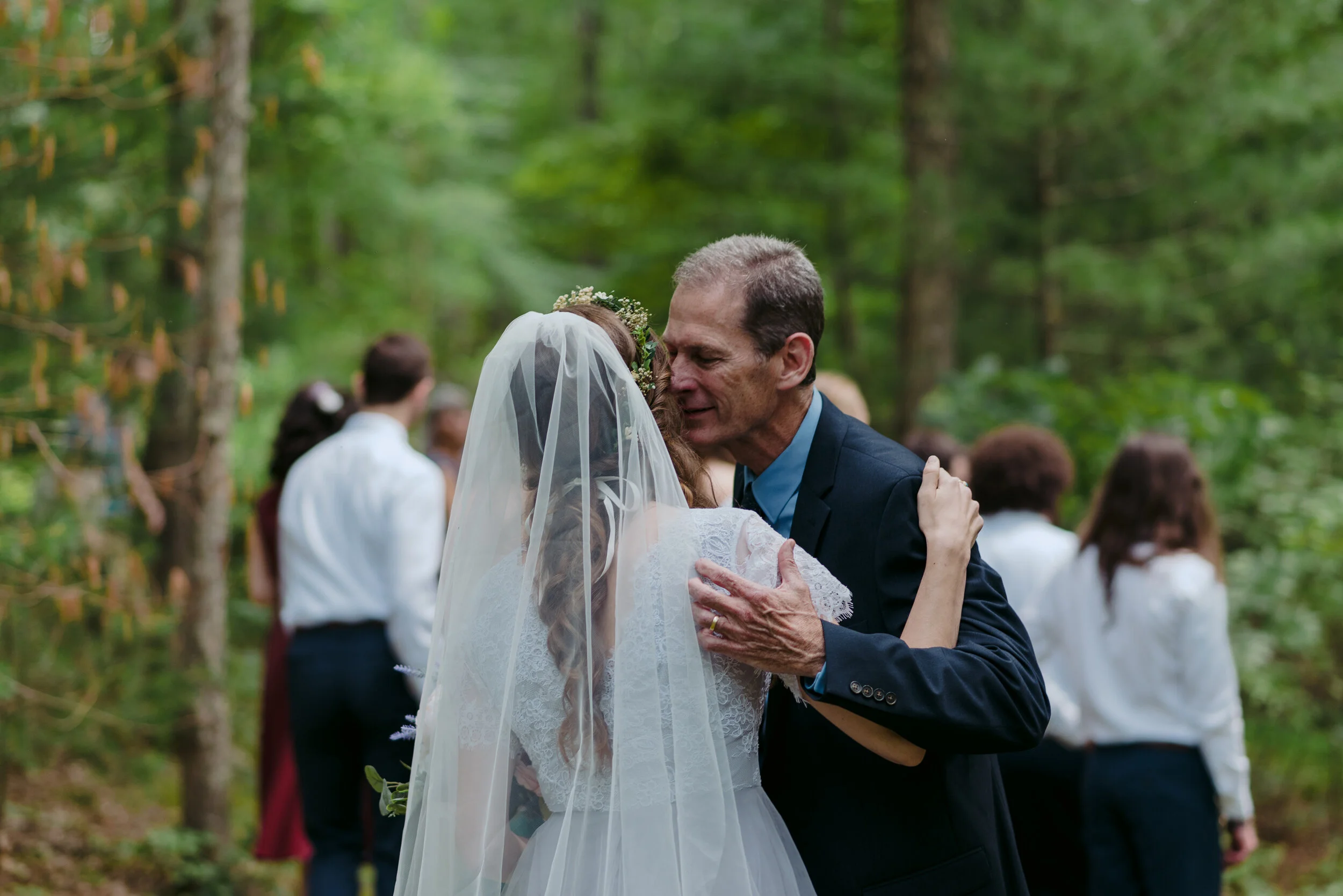 Affordable Minneapolis Wedding Photographer | Rivets & Roses | Photography by Tara Sloane