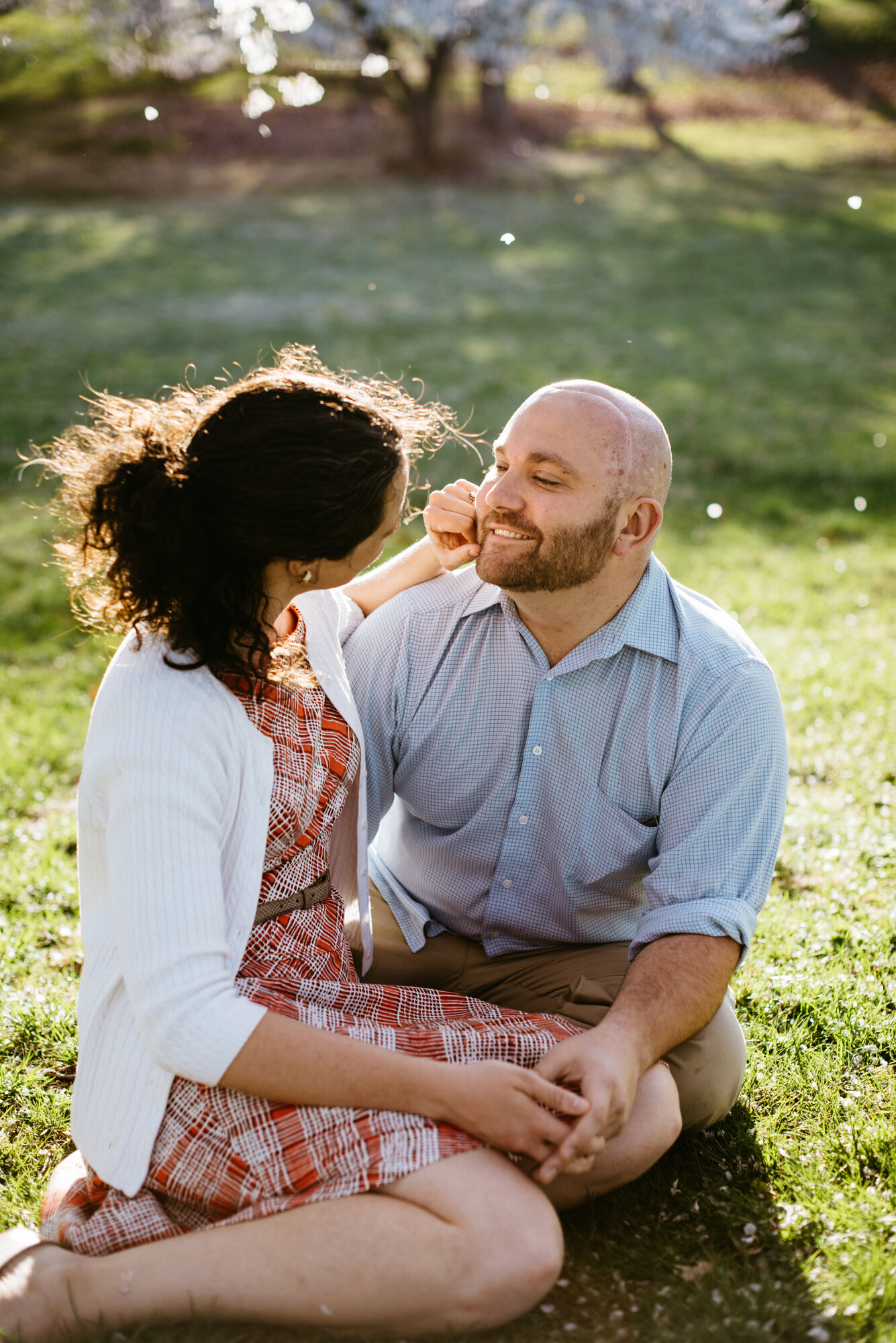 Minneapolis Engagement Photographers | Rivets &amp; Roses | Photography by Tara Sloane