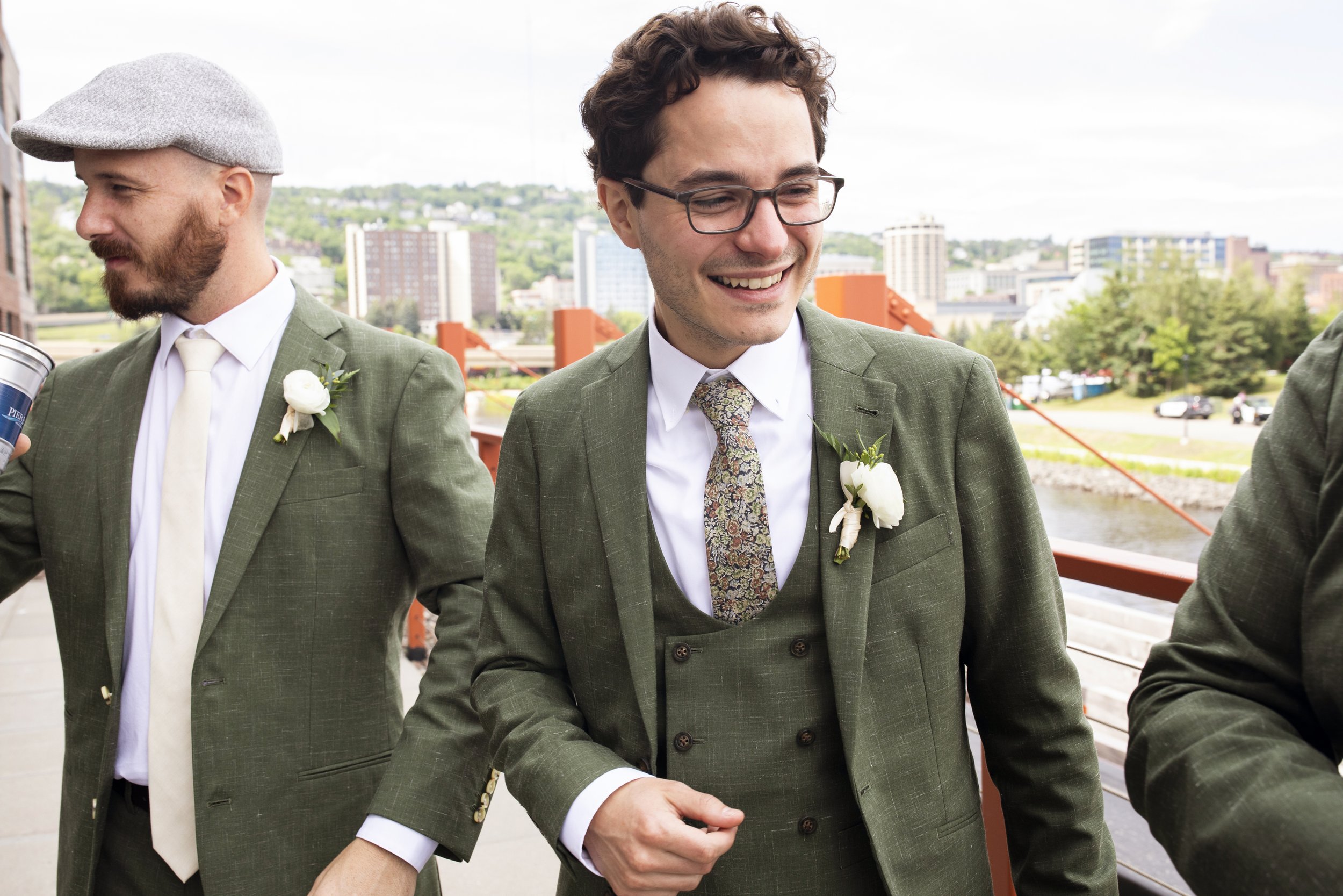 Pier_B_Duluth_Wedding_09.JPG