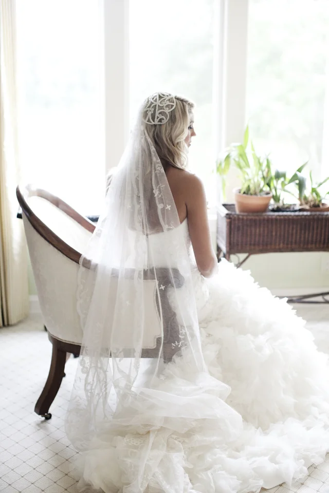 Lake Minnetonka Wedding | Wedding Photographer Eliesa Johnson of Photogen Inc. | Based in Minneapolis, MN