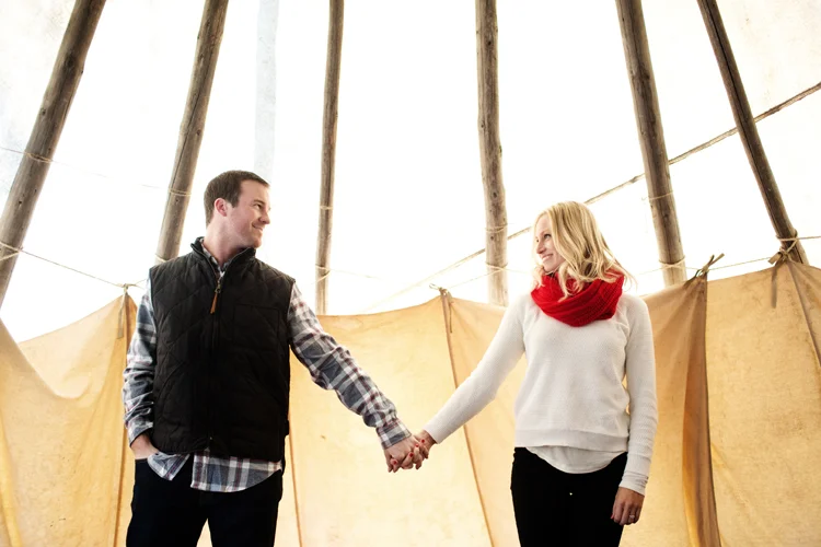 Krueger_Tree_Farm_Engagement_ShampBlog_0005