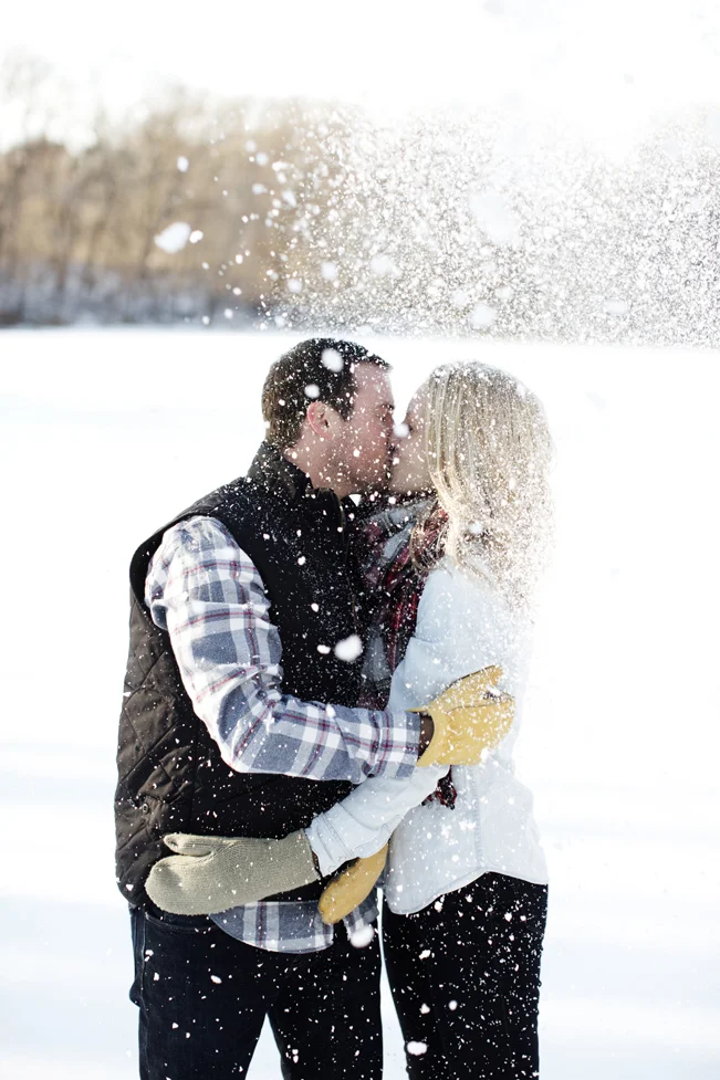 Krueger_Tree_Farm_Engagement_ShampBlog_0017