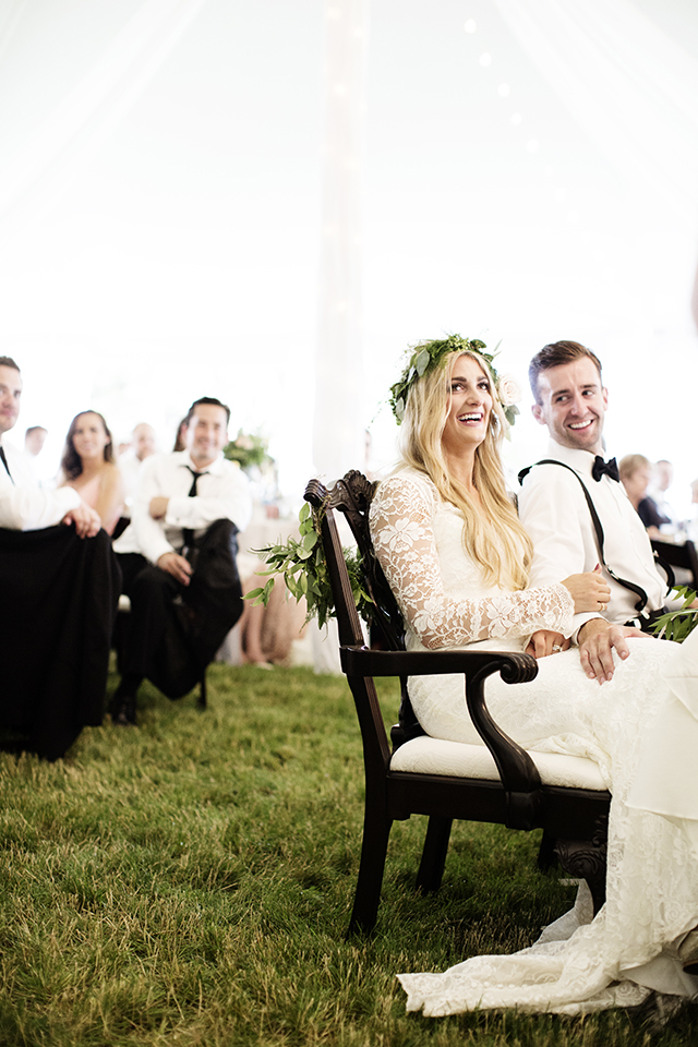 Buffalo MN Barn Wedding | Wedding Photographer | Photos by Photogen Inc. | Eliesa Johnson | Based in Minneapolis, Minnesota