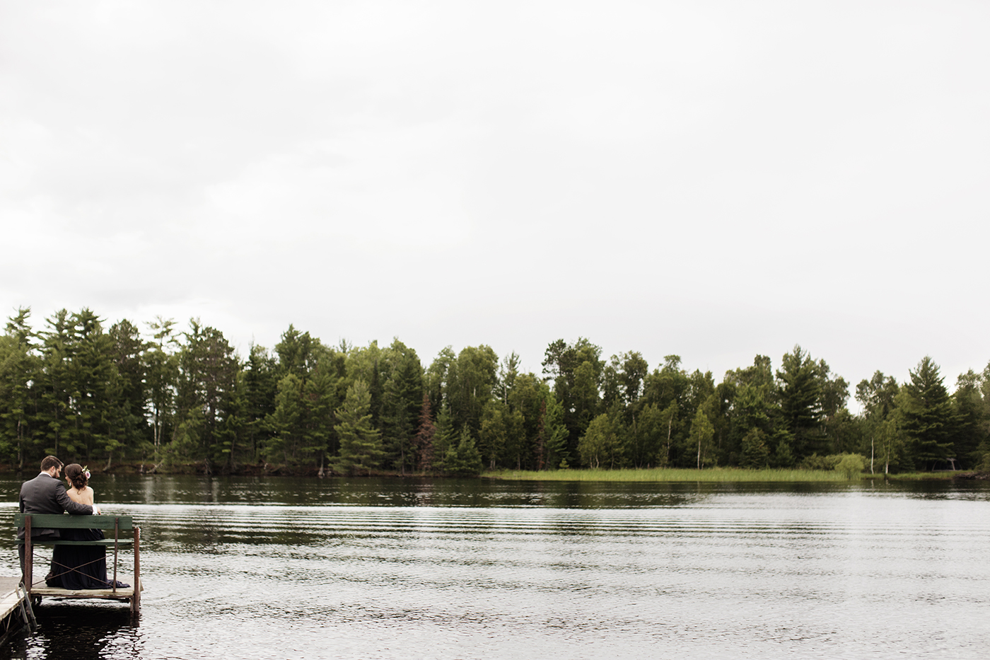 Northern MN Wedding | Minneapolis Wedding Photographer | Photos by Photogen Inc. | Eliesa Johnson | Based in Minneapolis, Minnesota