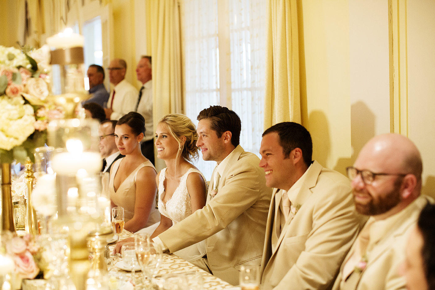 Lafayette Club Wedding Minnetonka Beach | Minneapolis Wedding Photographer | Photos by Photogen Inc. | Eliesa Johnson