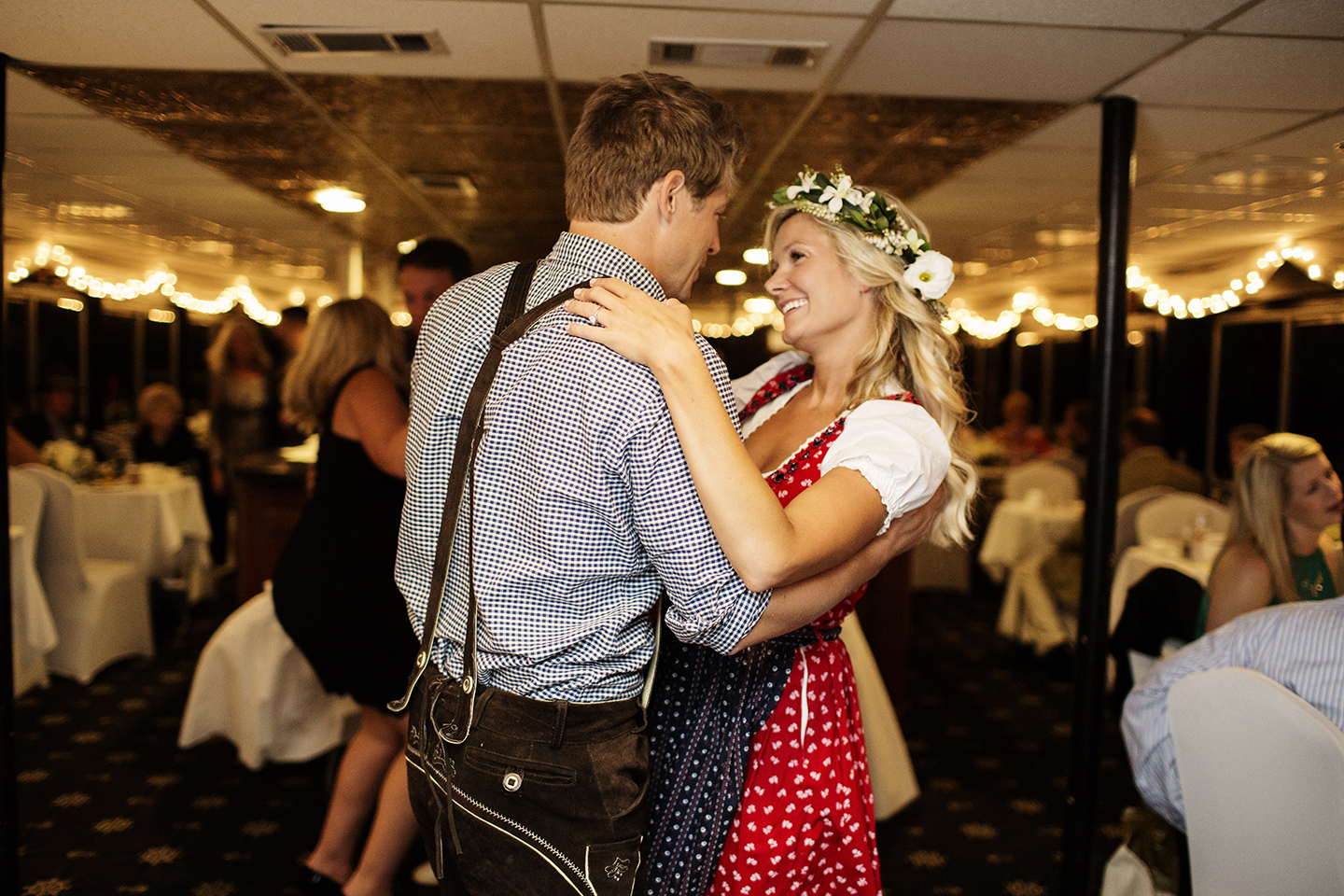 Vista Star Rehearsal Dinner Cruise Duluth, MN | Wedding Photographer | Photogen Inc. | Eliesa Johnson | Based in Minneapolis, Minnesota