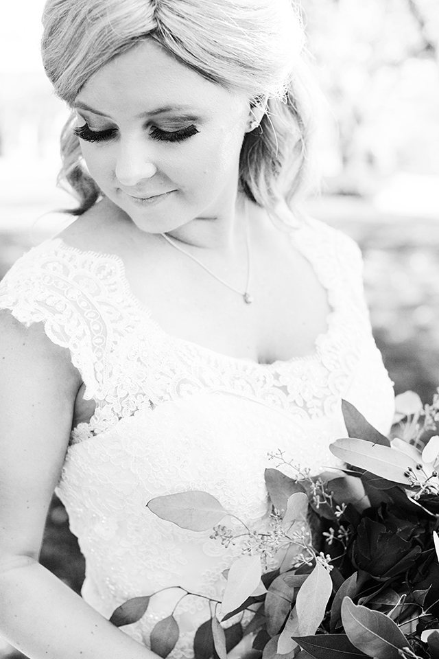 Hennepin Ave. United Methodist Church Wedding | Photography by Photogen Inc. | Eliesa Johnson | Based in Minneapolis, Minnesota