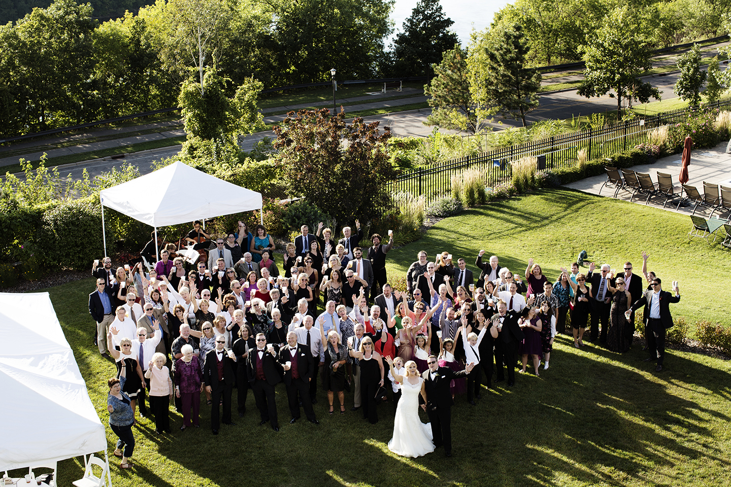 Town &amp; Country Club Wedding Reception | Photography by Photogen Inc. | Eliesa Johnson | Based in Minneapolis, Minnesota