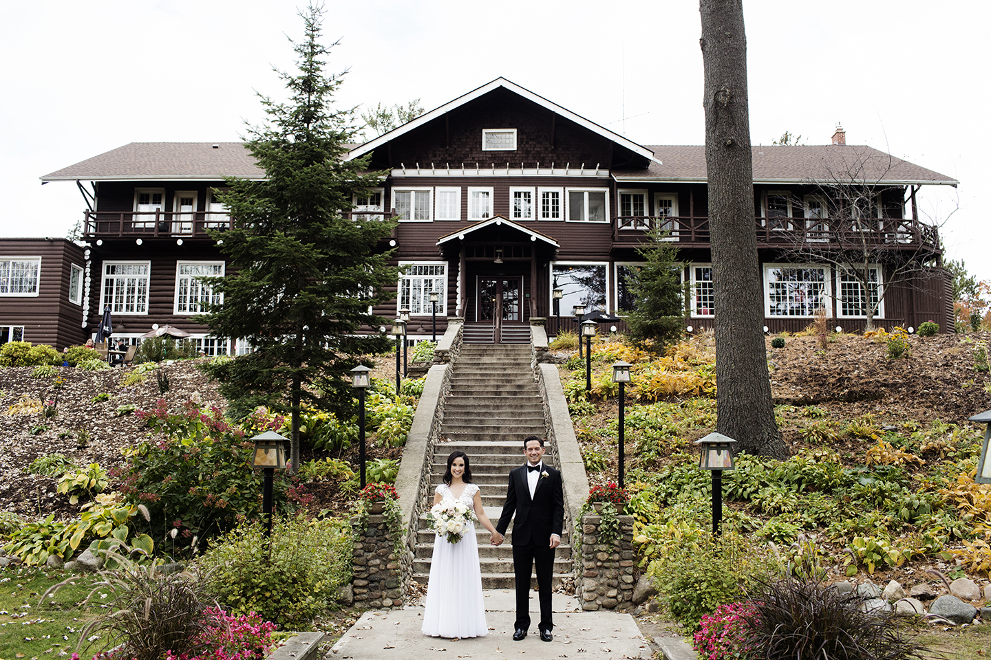 Grand View Lodge Wedding Nisswa, MN | Photography by Photogen Inc. | Eliesa Johnson | Based in Minneapolis, Minnesota