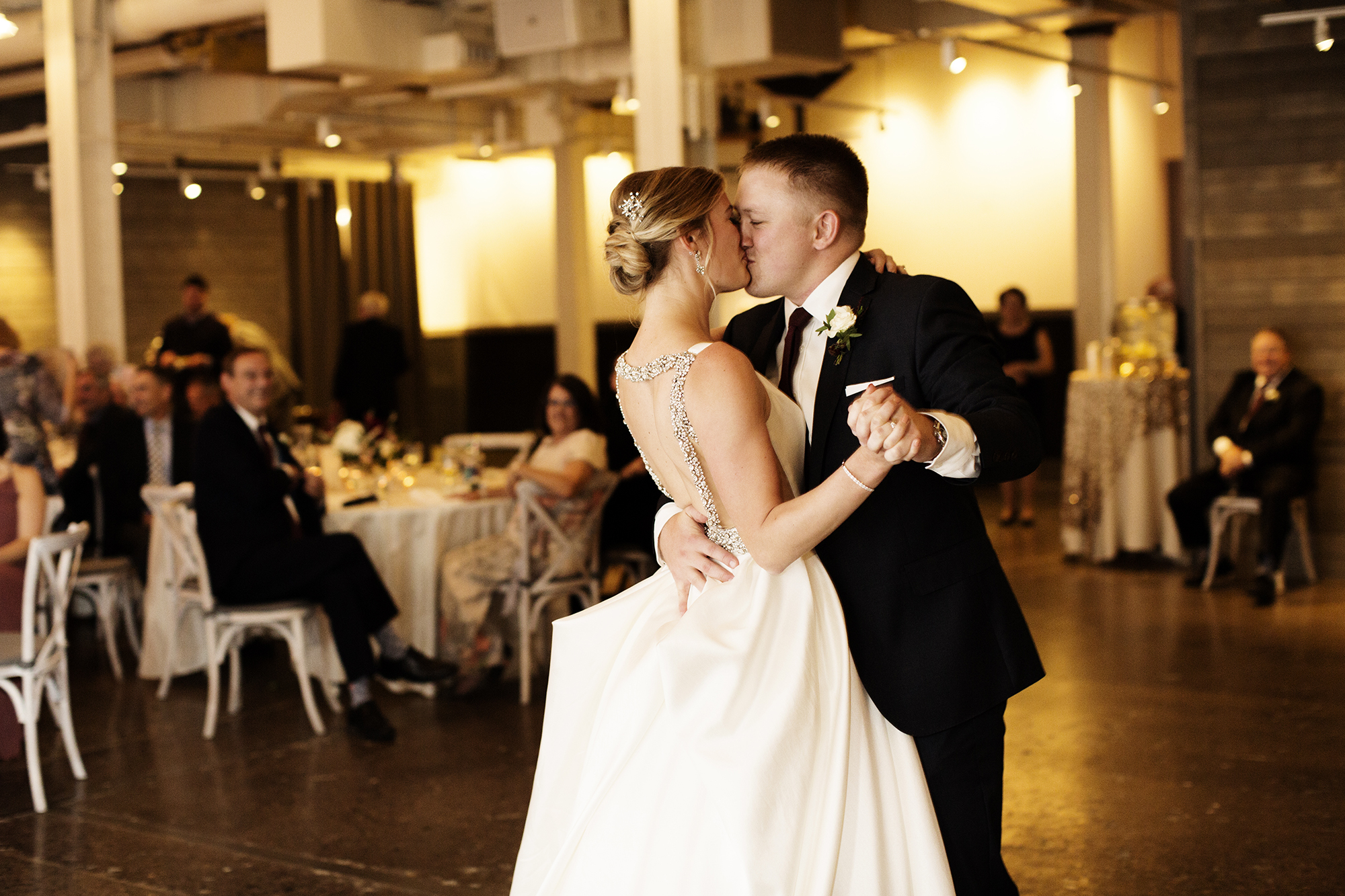 Machine Shop Wedding Photos | Photography by Photogen Inc. | Eliesa Johnson | Based in Minneapolis, Minnesota