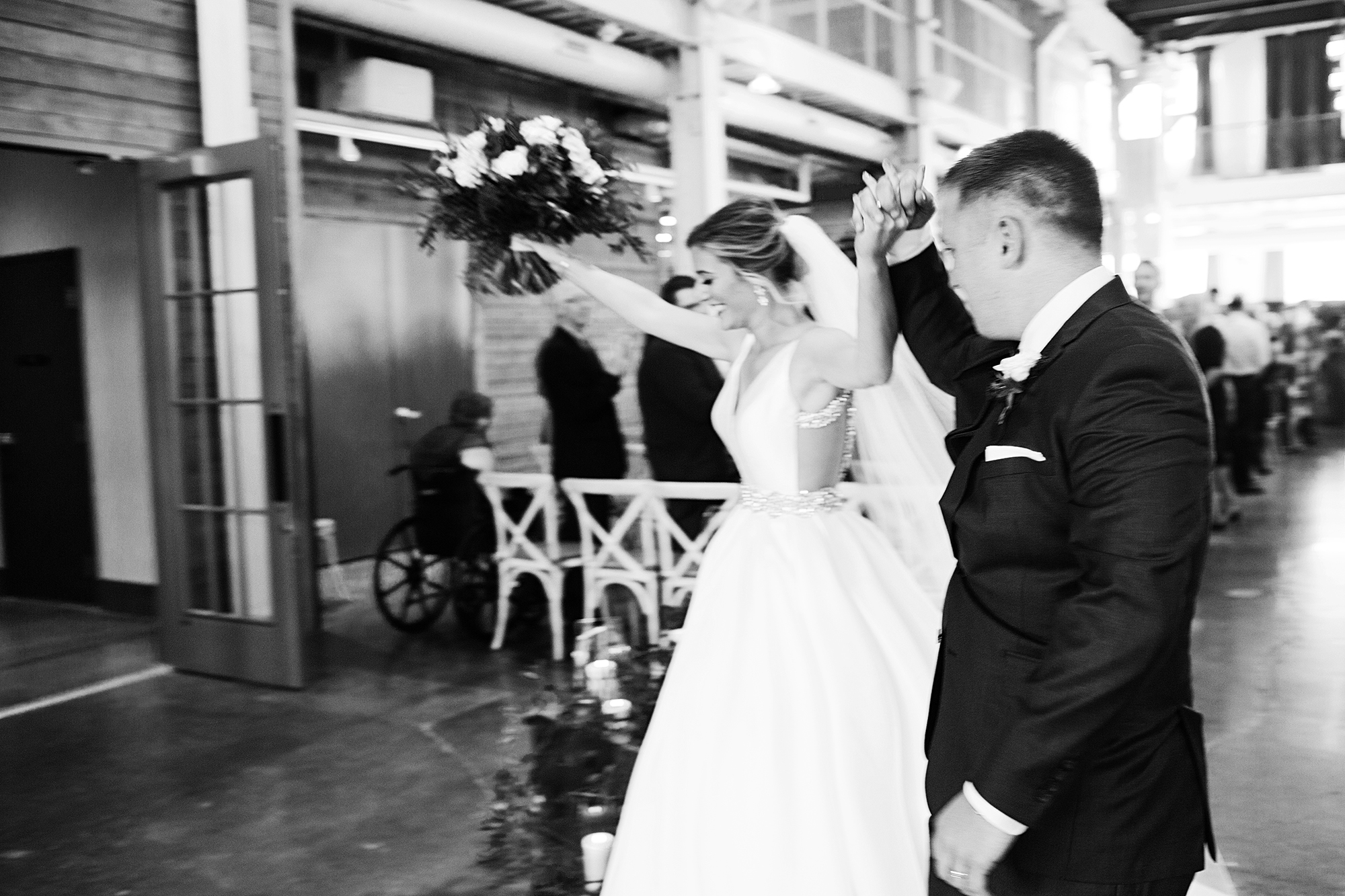 Wedding Photography MN | Photos by Photogen Inc. | Eliesa Johnson | Based in Minneapolis, Minnesota