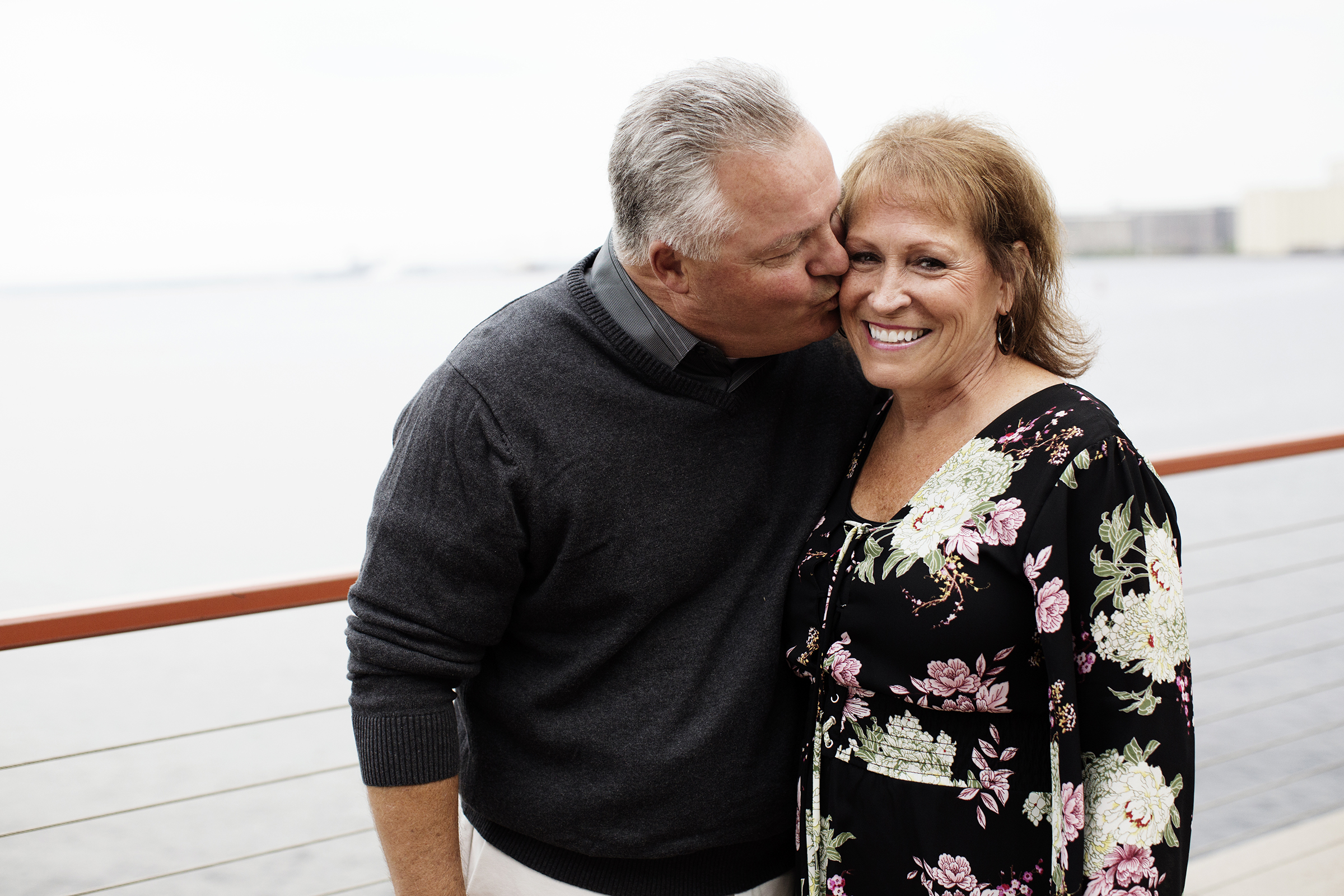 Pier B Resort Wedding Duluth, MN | Photography by Photogen Inc. | Eliesa Johnson | Based in Minneapolis, Minnesota