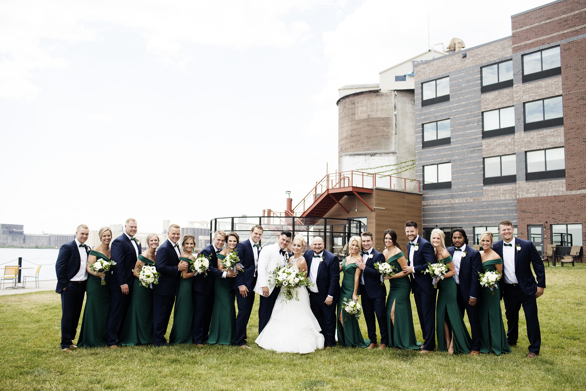 Duluth, Minnesota Wedding Photos | Photography by Photogen Inc. | Eliesa Johnson | Luxury Wedding Photography Based in Minneapolis, Minnesota