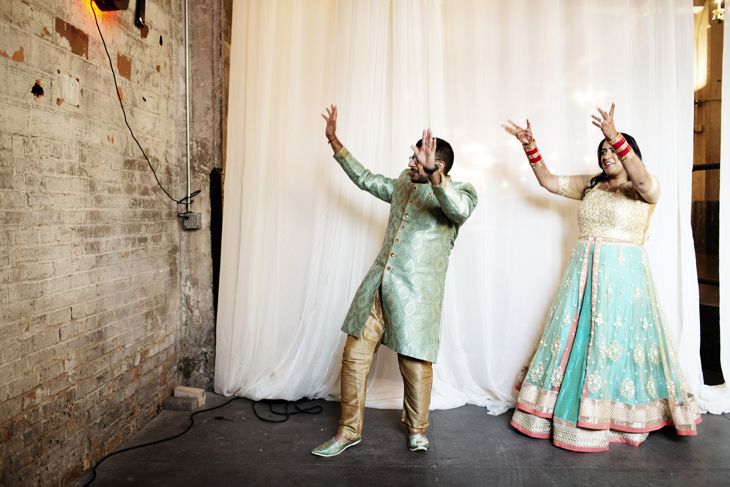 Aria Event Center Sangeet | Minneapolis Wedding Photos | Photography by Photogen Inc. | Eliesa Johnson | Luxury Wedding Photography Based in Minnesota